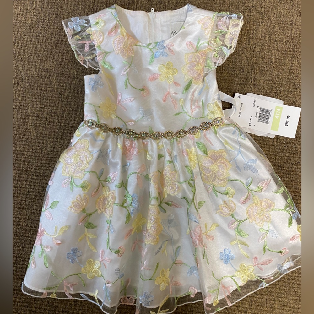 Girl’s 4T/4 dress